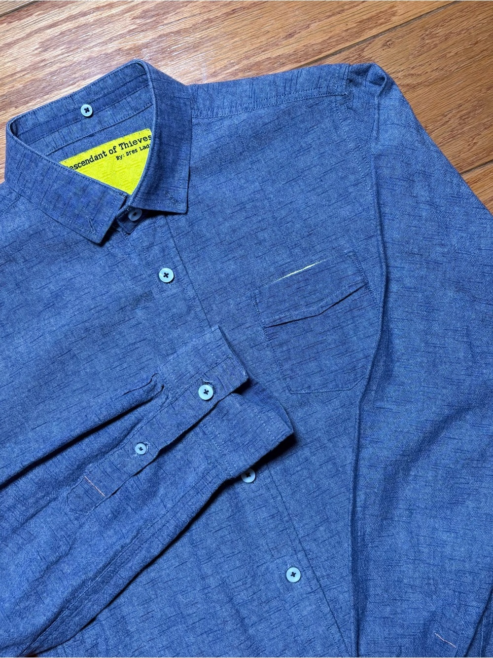 RARE Descendent of Thieves by Dres Lardo. Blue Bottom Up Mens Shirt